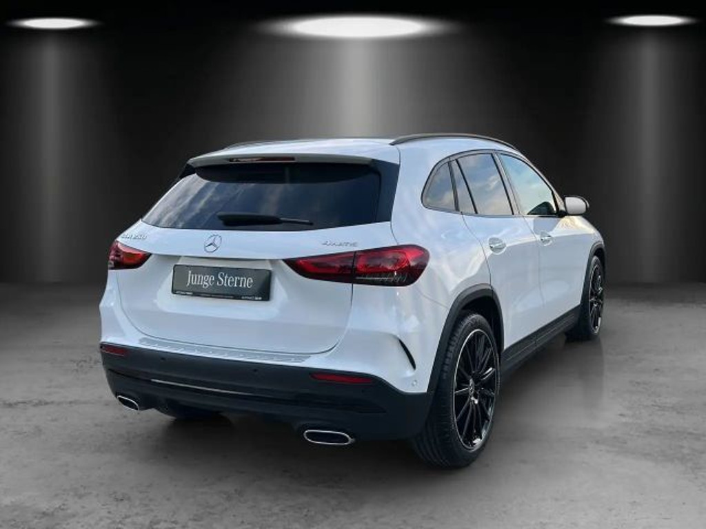 Mercedes-Benz GLA-Klasse
