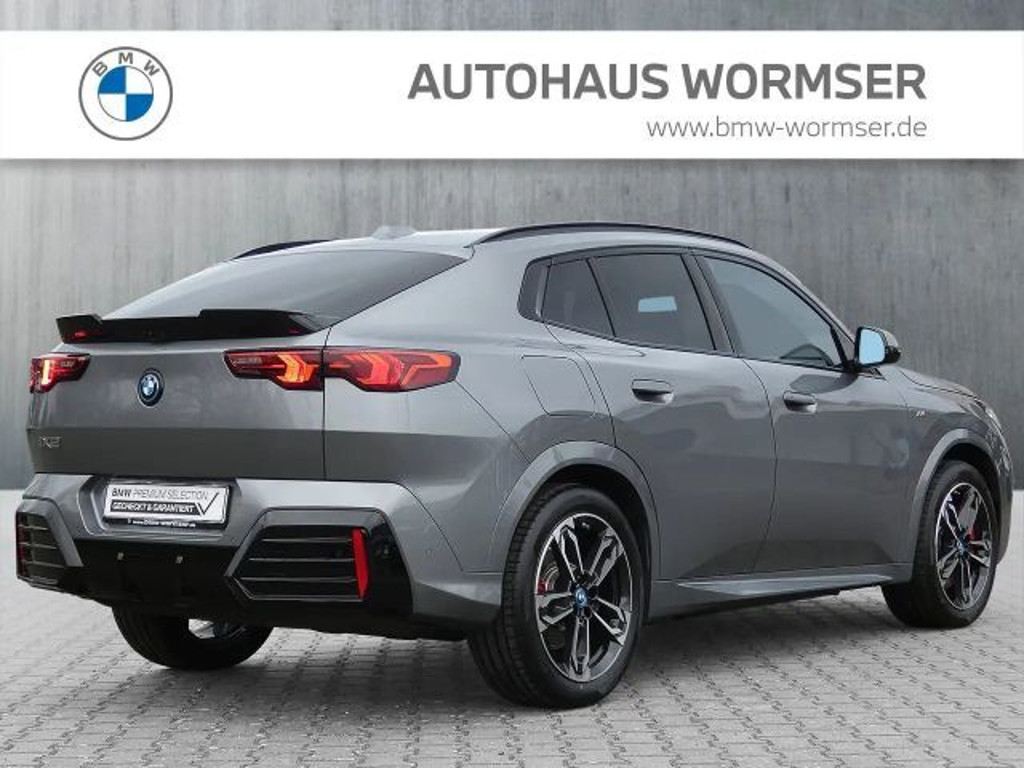 BMW iX2