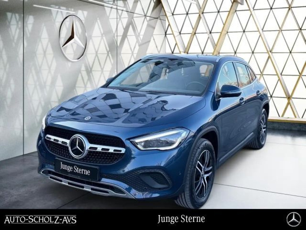 Mercedes-Benz GLA-Klasse GLA 220 4MATIC Progressive GLA 220 d