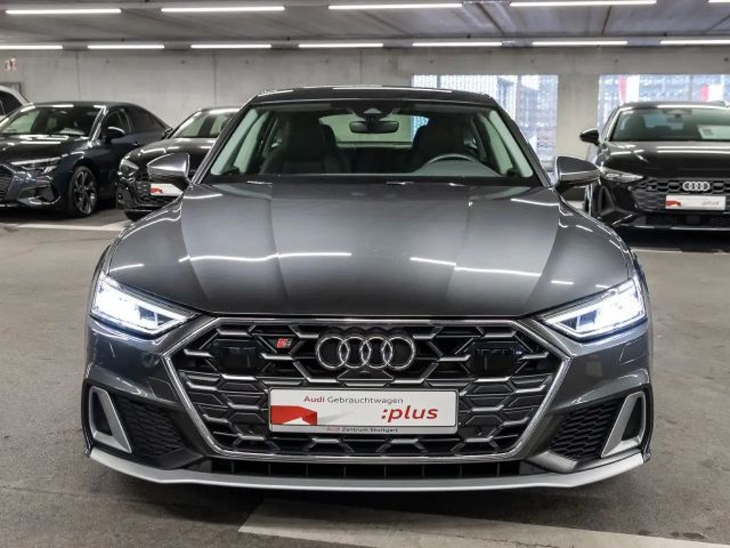 Audi S7