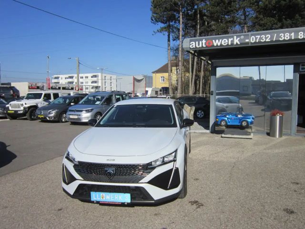 Peugeot 408