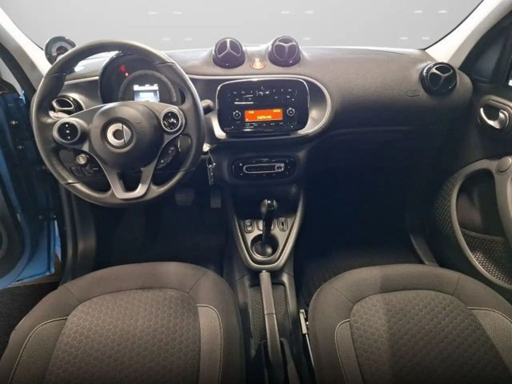 Smart EQ forfour