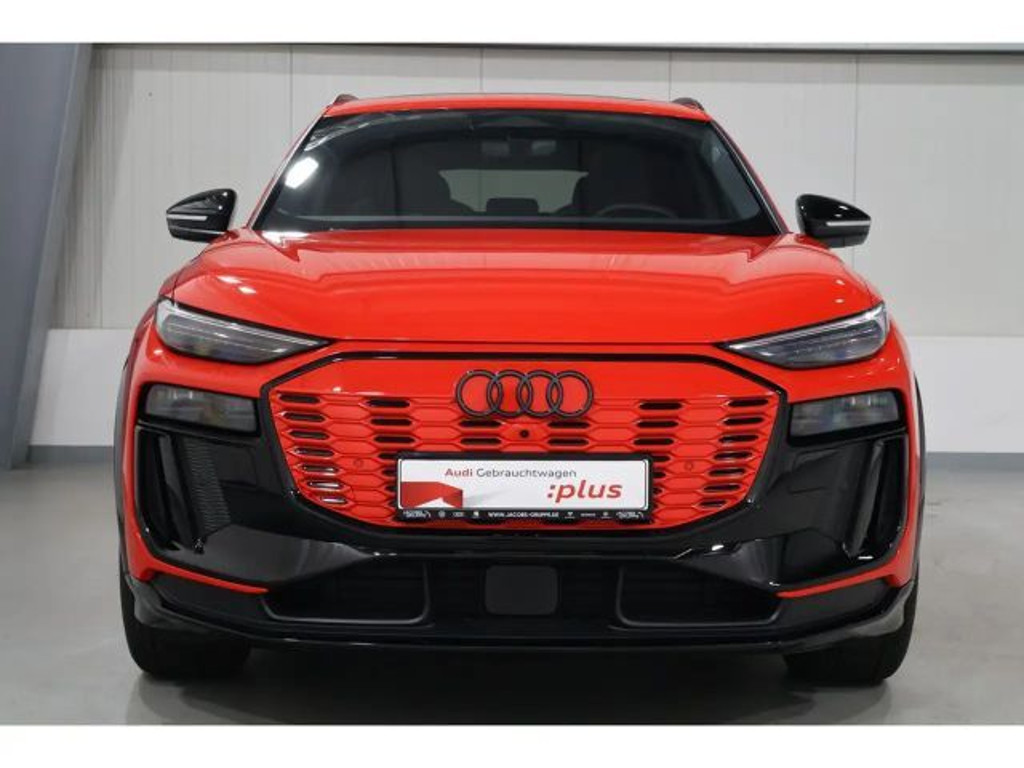 Audi SQ6 e-tron