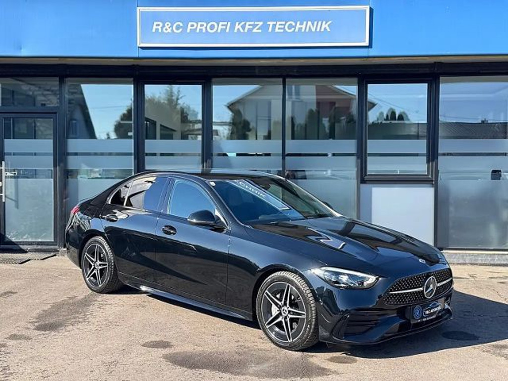Mercedes-Benz C-Klasse C 300 AMG Line C 300 d Sedan