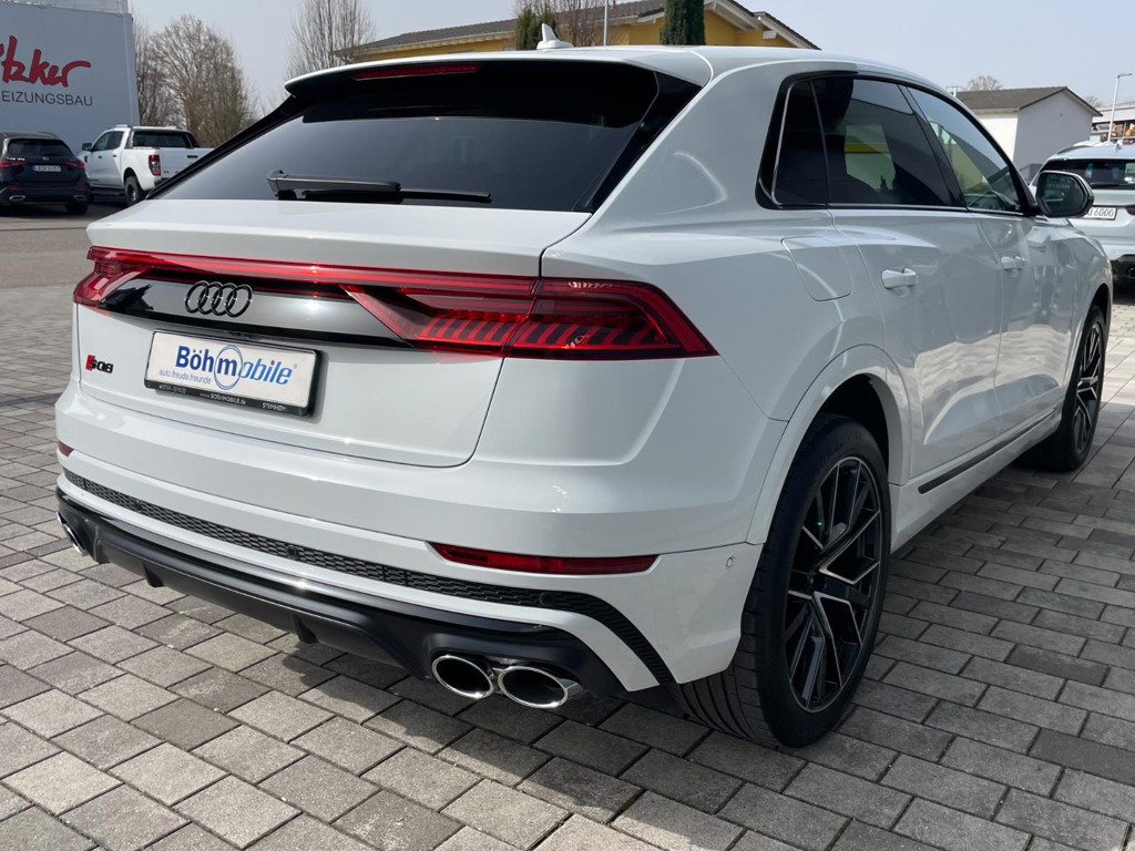 Audi SQ8