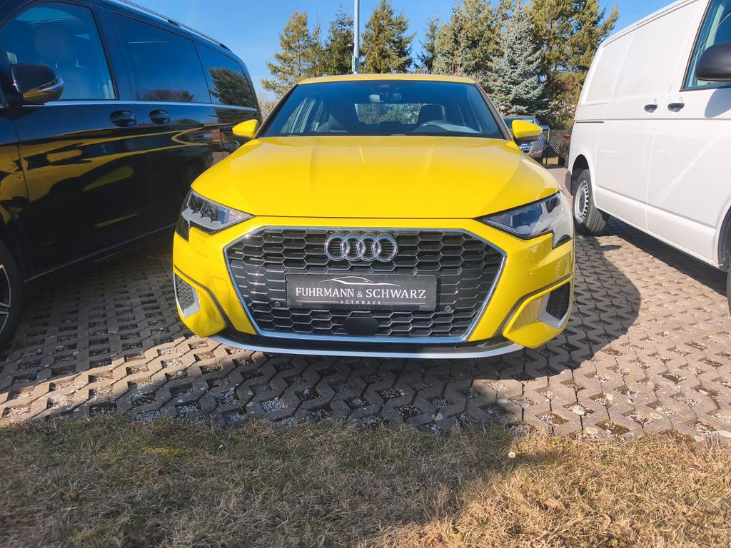 Audi A3 Sedan S-Line S-Tronic 35 TFSI
