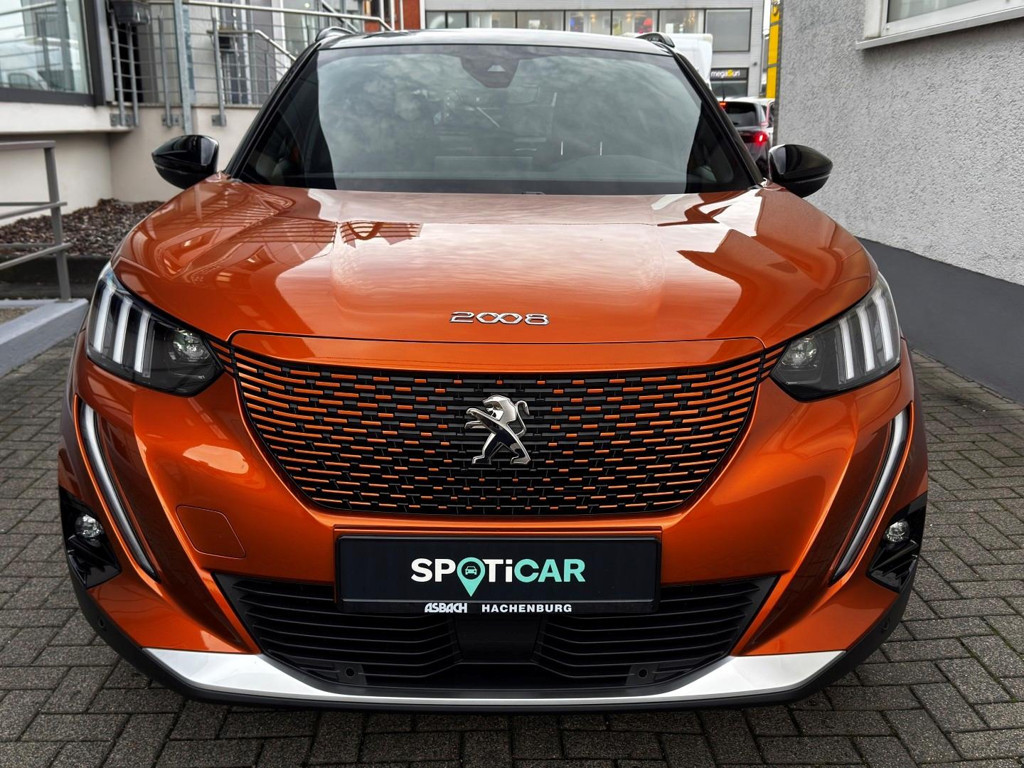 Peugeot e-2008