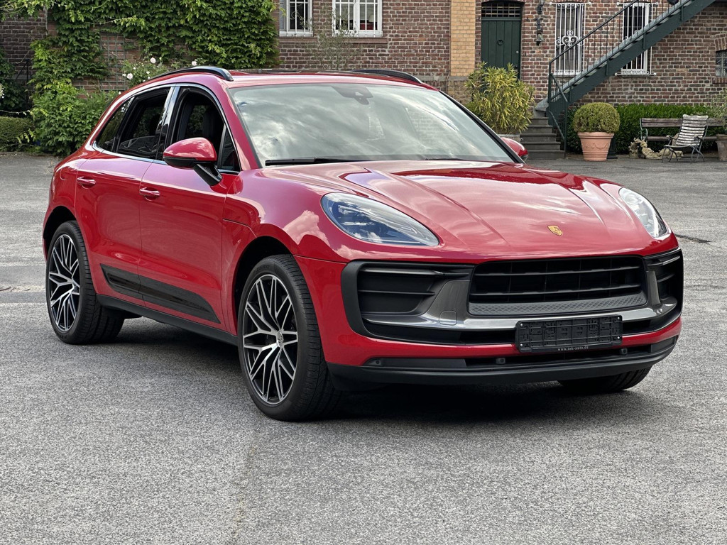 Porsche Macan RS Turbo