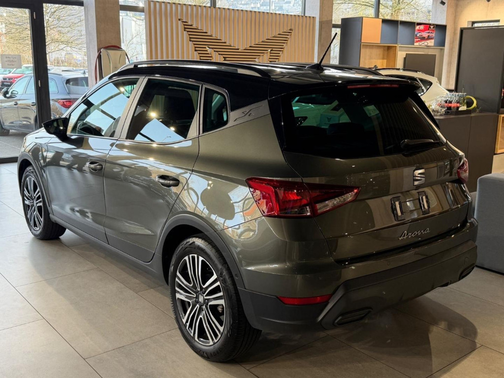 Seat Arona
