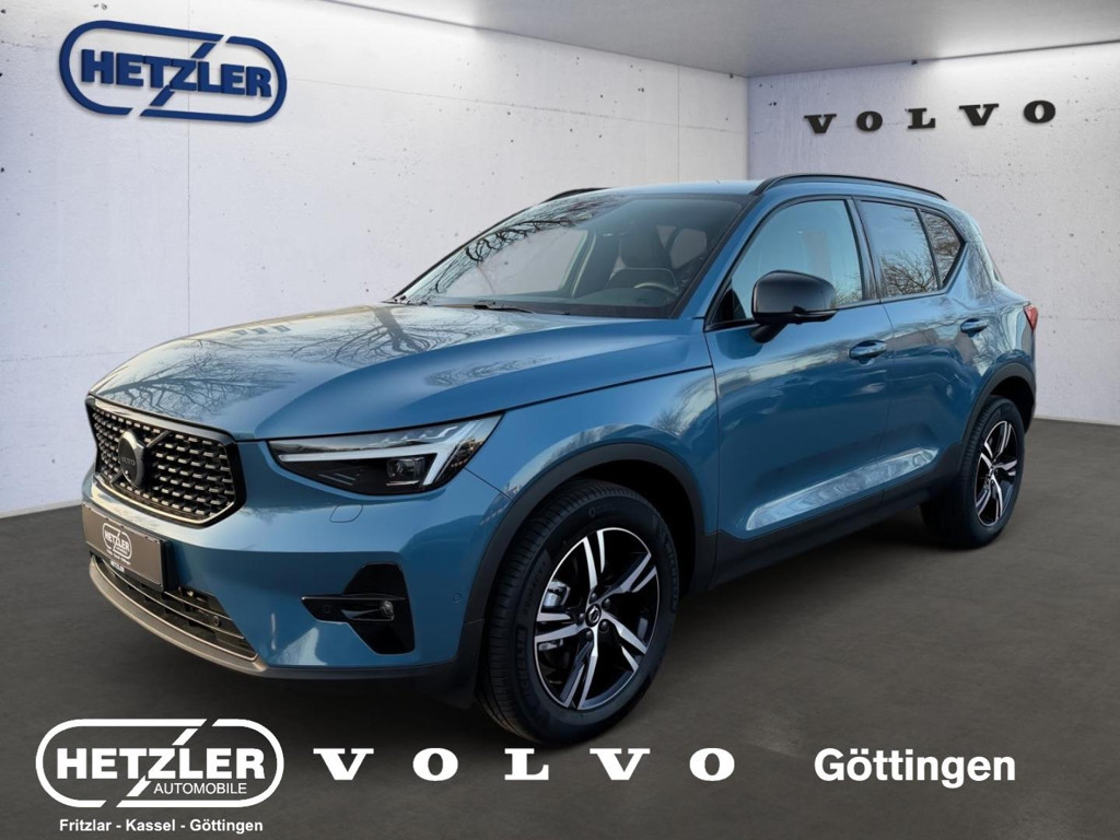 Volvo XC40 Plus Dark