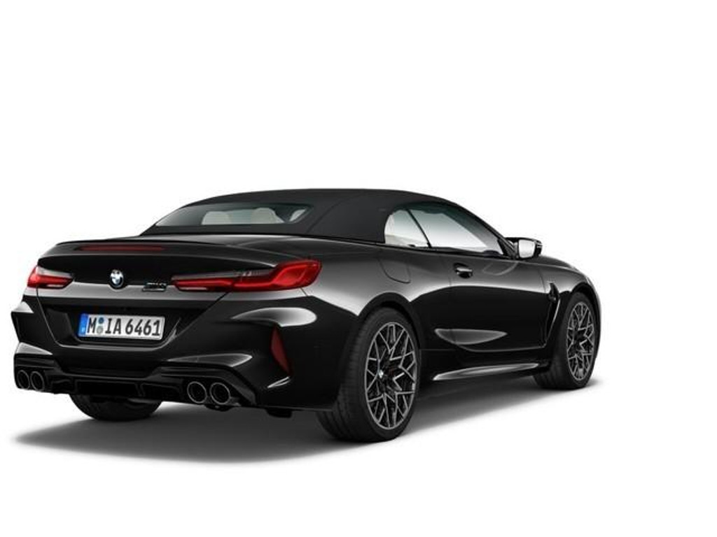 BMW M8