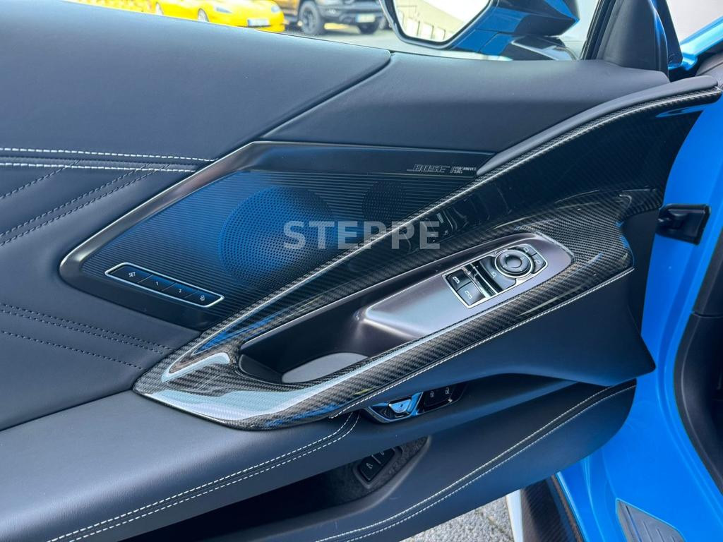 Corvette C8