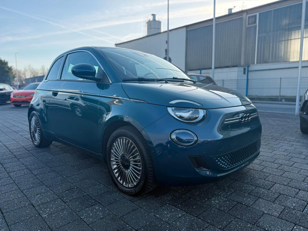 Fiat 500e Style mit Komfort-Paket