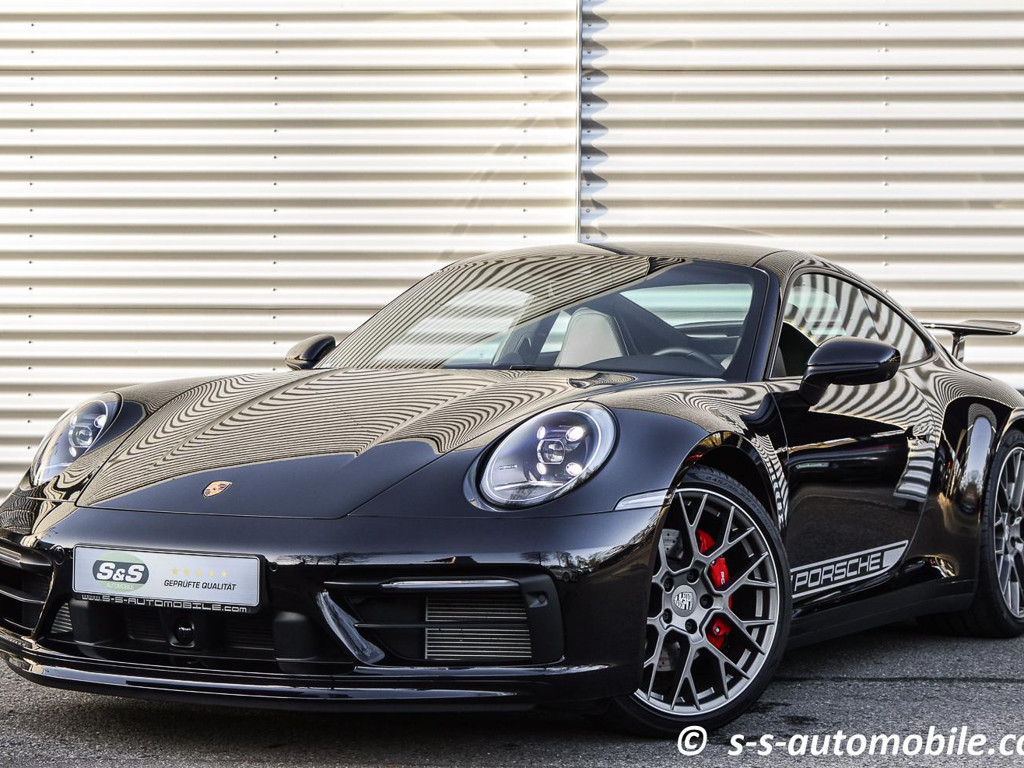 Porsche 992 S Carrera