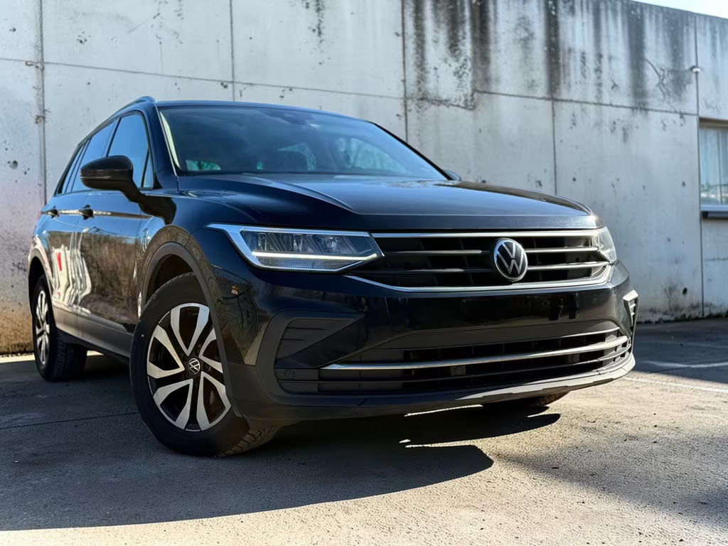 Volkswagen Tiguan Active LED 1ERH ACC AMB
