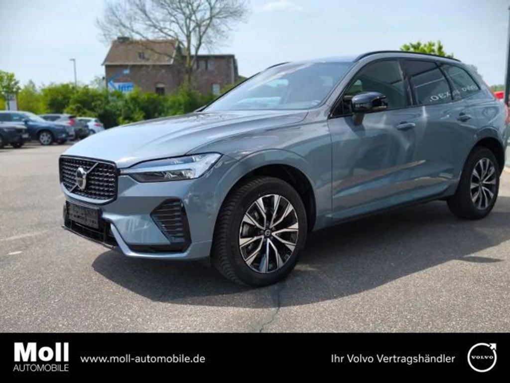 Volvo XC60 AWD Plus Dark