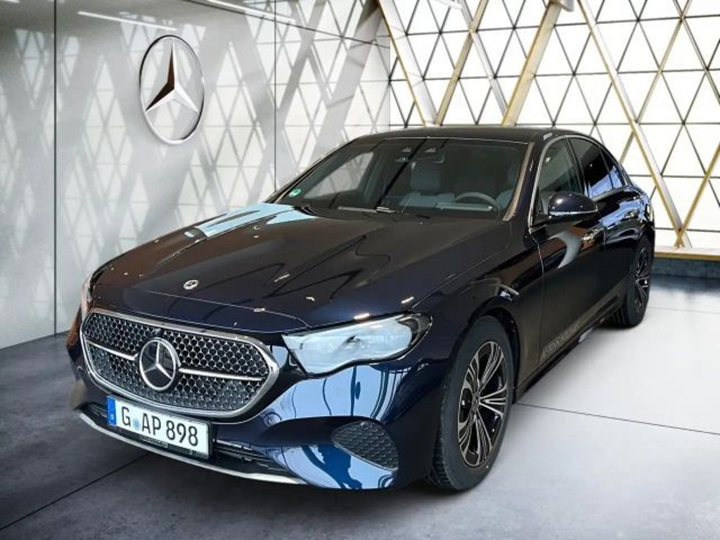 Mercedes-Benz E-Klasse E 200 4MATIC AVANTGARDE Sedan