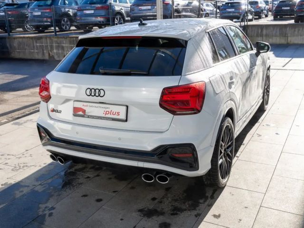 Audi SQ2