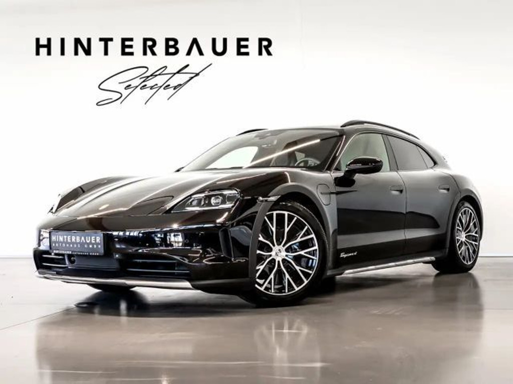 Porsche Taycan Cross Turismo 4