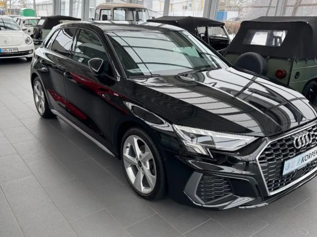 Audi A3 Sportback S-Line 35 TFSI