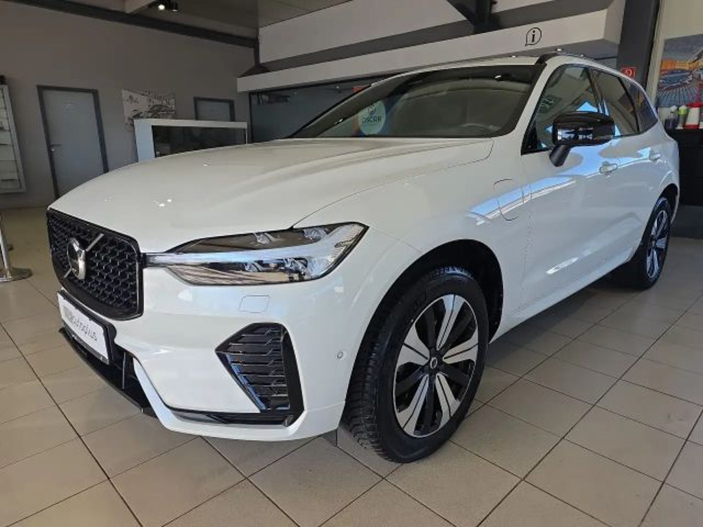 Volvo XC60 AWD T6 Recharge Plus Dark