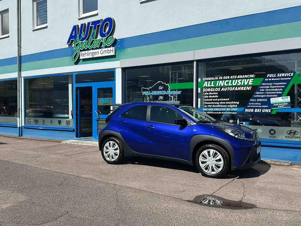 Toyota Aygo X Business 1.0 VVT-i