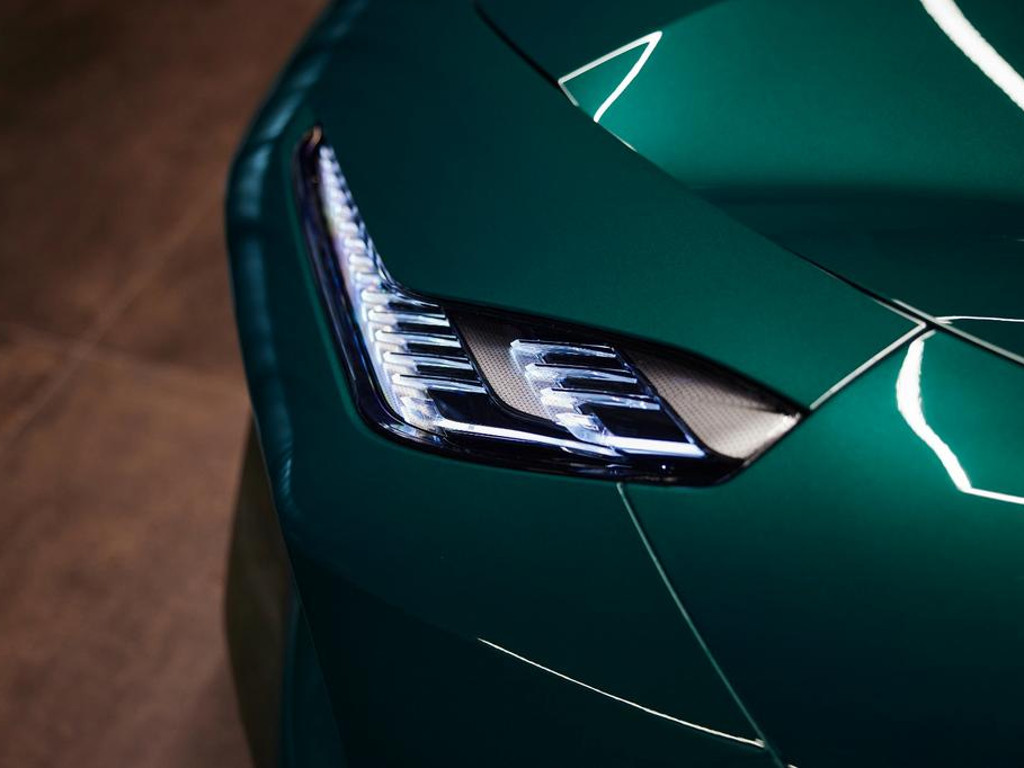 Lotus Eletre