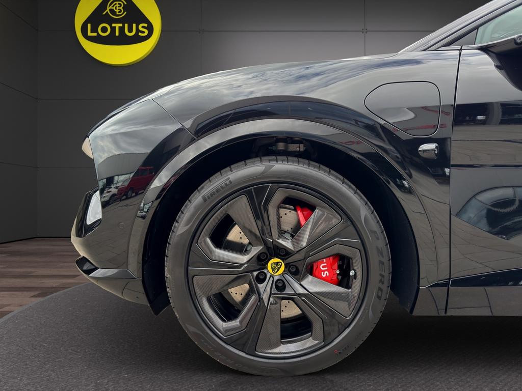 Lotus Eletre