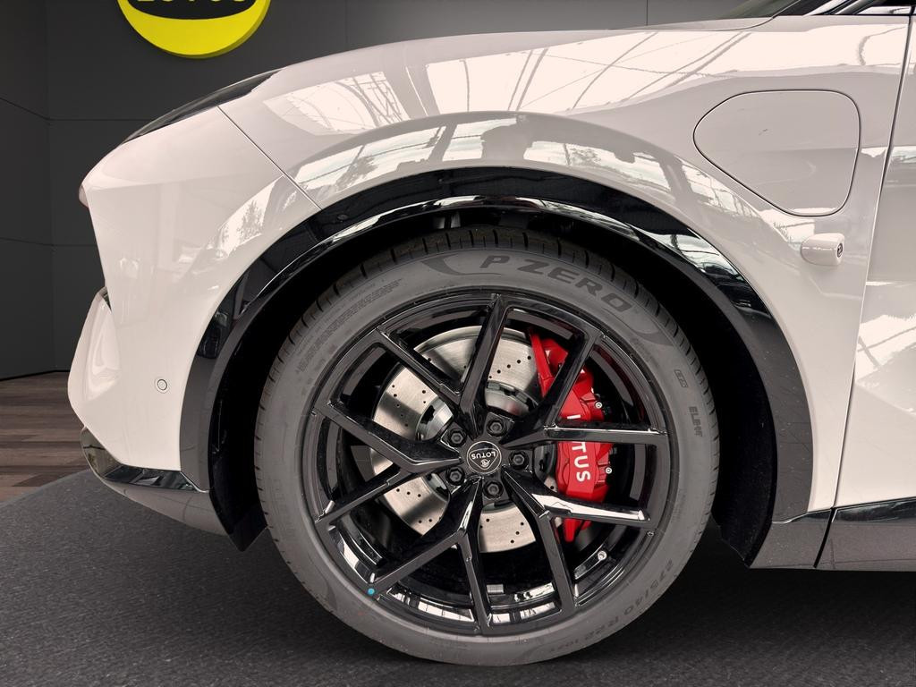 Lotus Eletre
