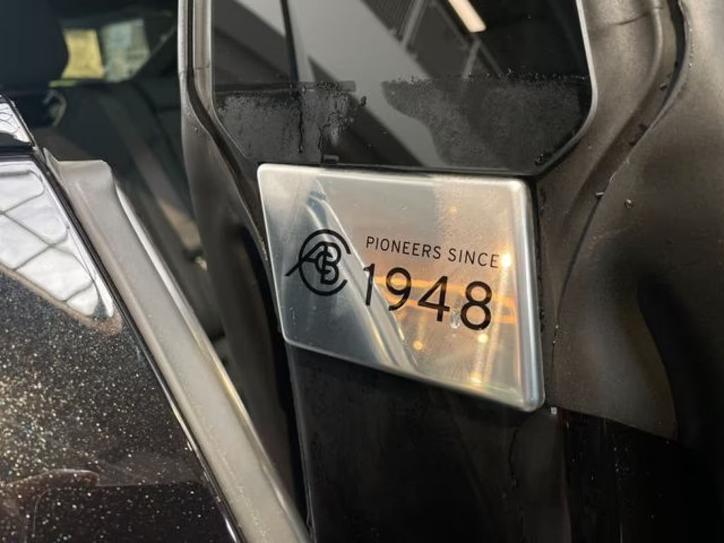 Lotus Eletre