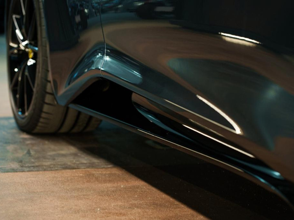 Lotus Emira