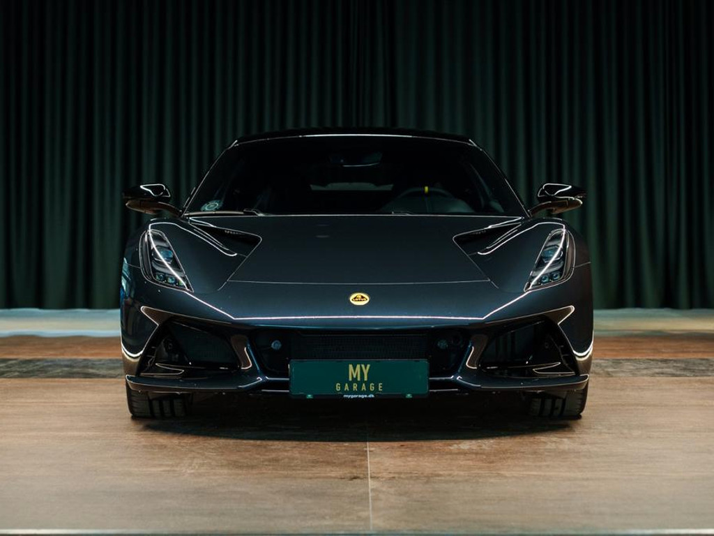 Lotus Emira