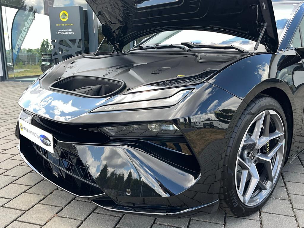 Lotus Emeya
