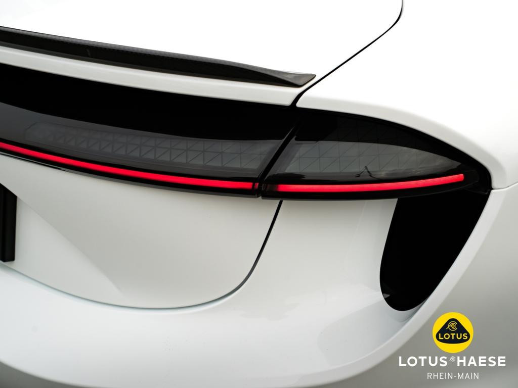 Lotus Emeya