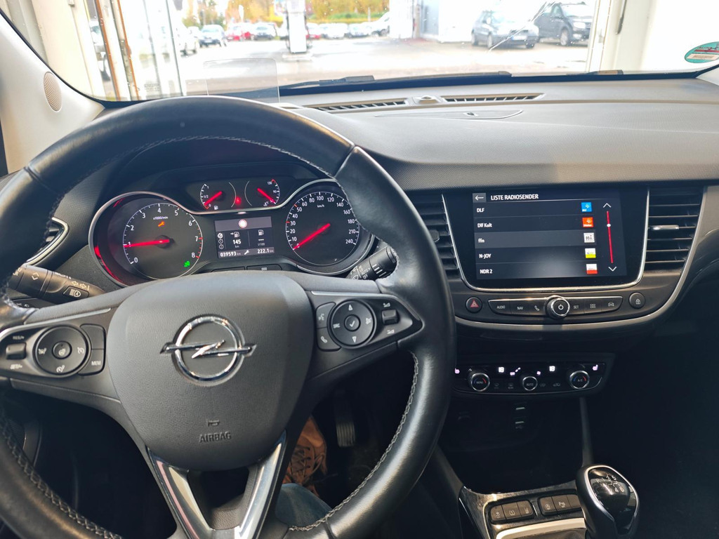 Opel Crossland X