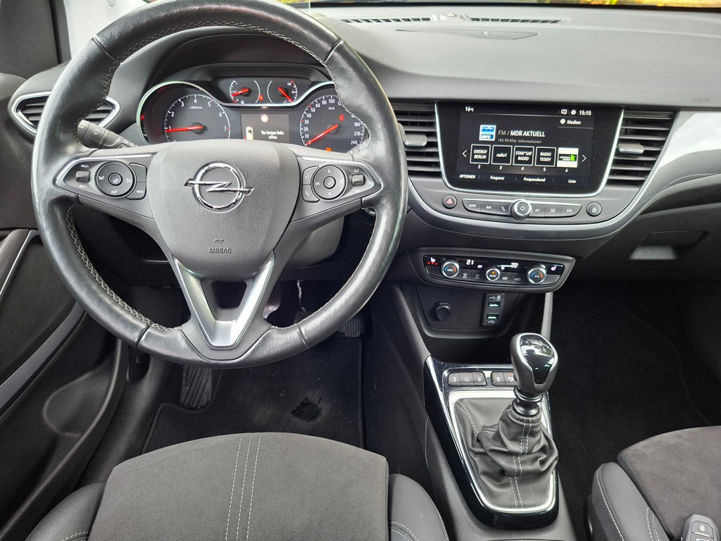 Opel Crossland X