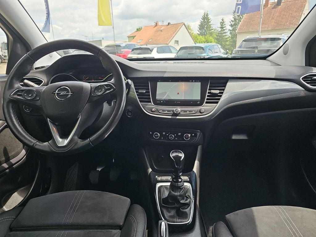Opel Crossland X