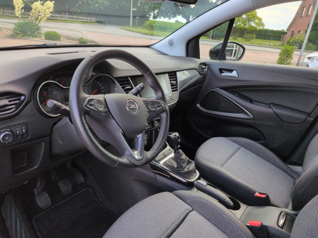 Opel Crossland X