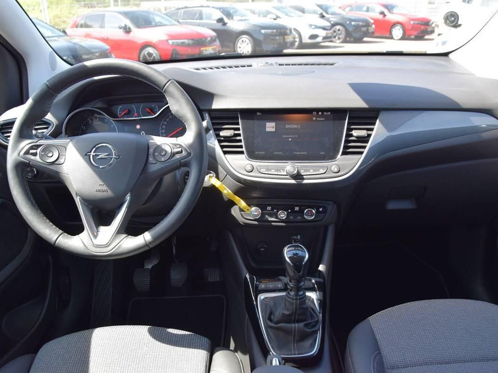 Opel Crossland X