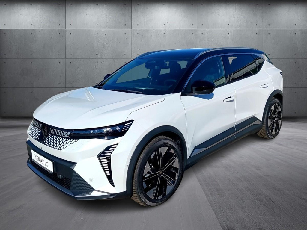 Renault Scenic E-Tech Iconic