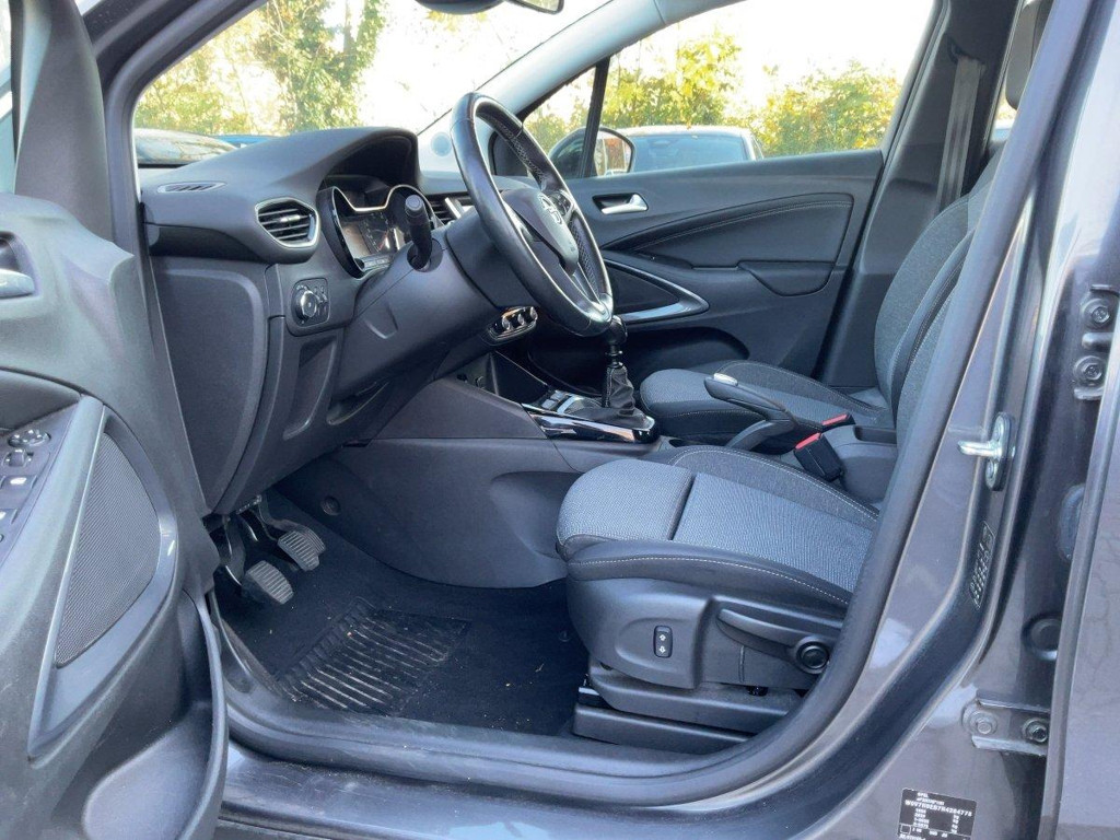 Opel Crossland X