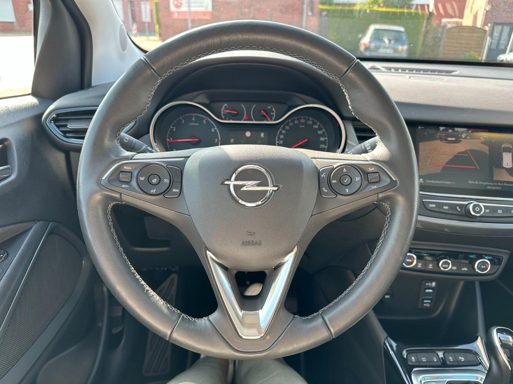 Opel Crossland X