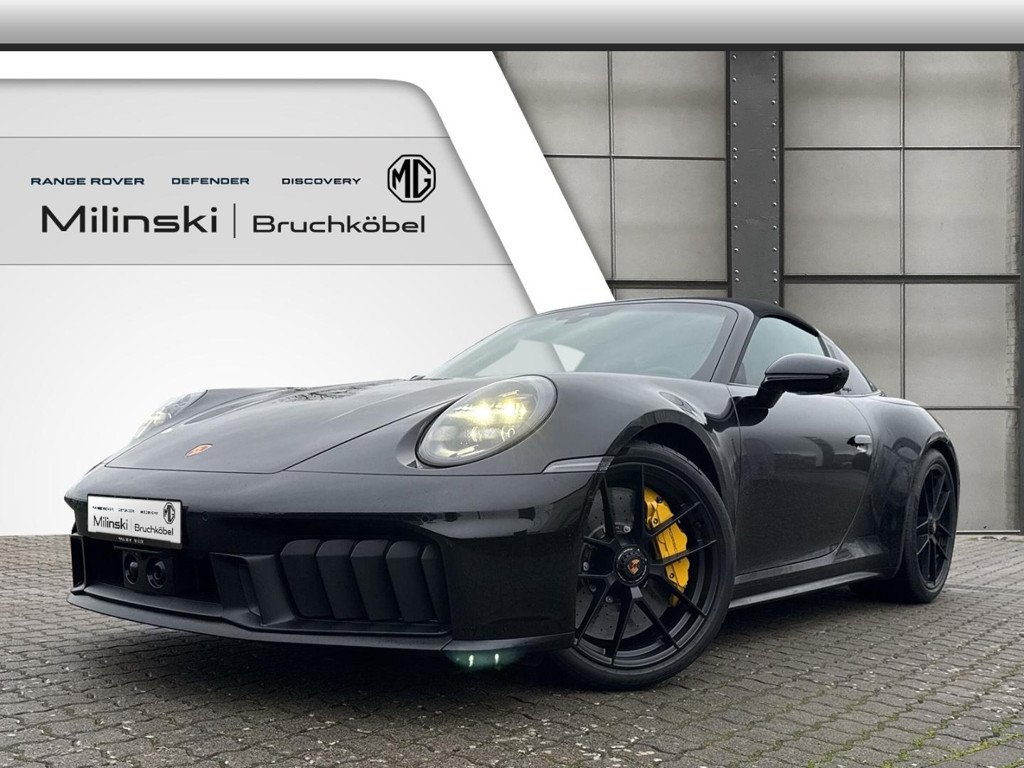 Porsche 911 GTS Targa Cabrio 4