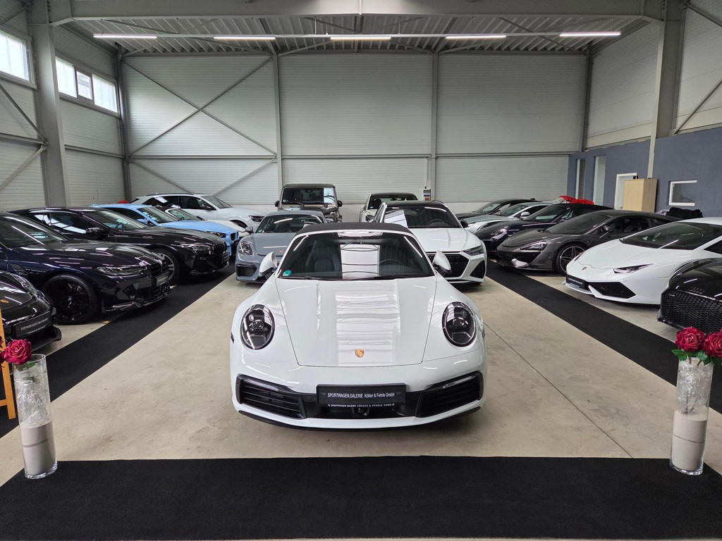 Porsche 911 Targa Cabrio 4