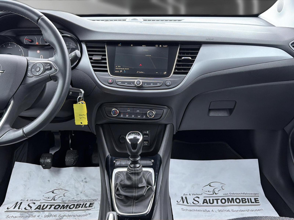 Opel Crossland X