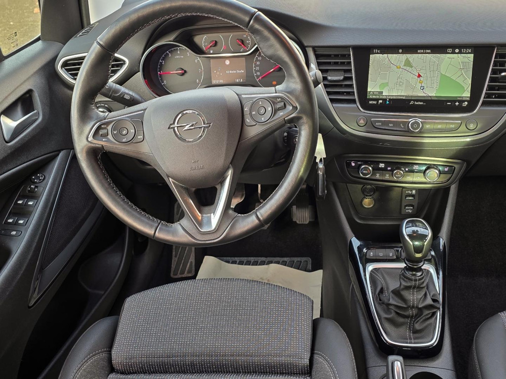 Opel Crossland X