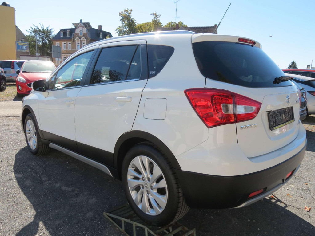 Suzuki SX4 S-Cross