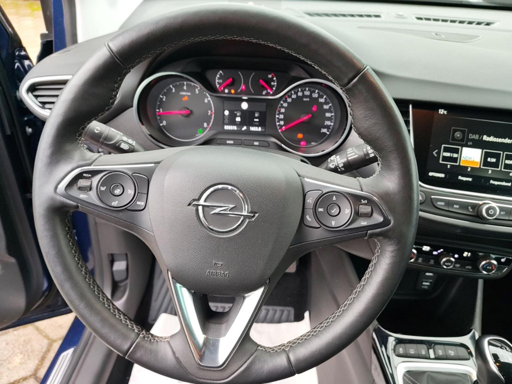 Opel Crossland X