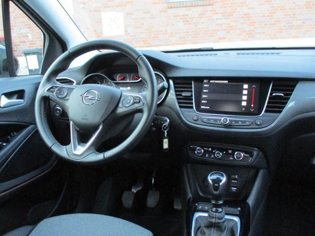 Opel Crossland X