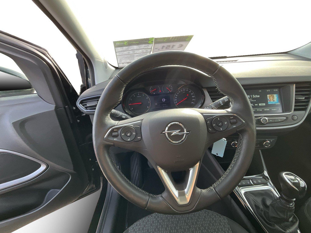 Opel Crossland X